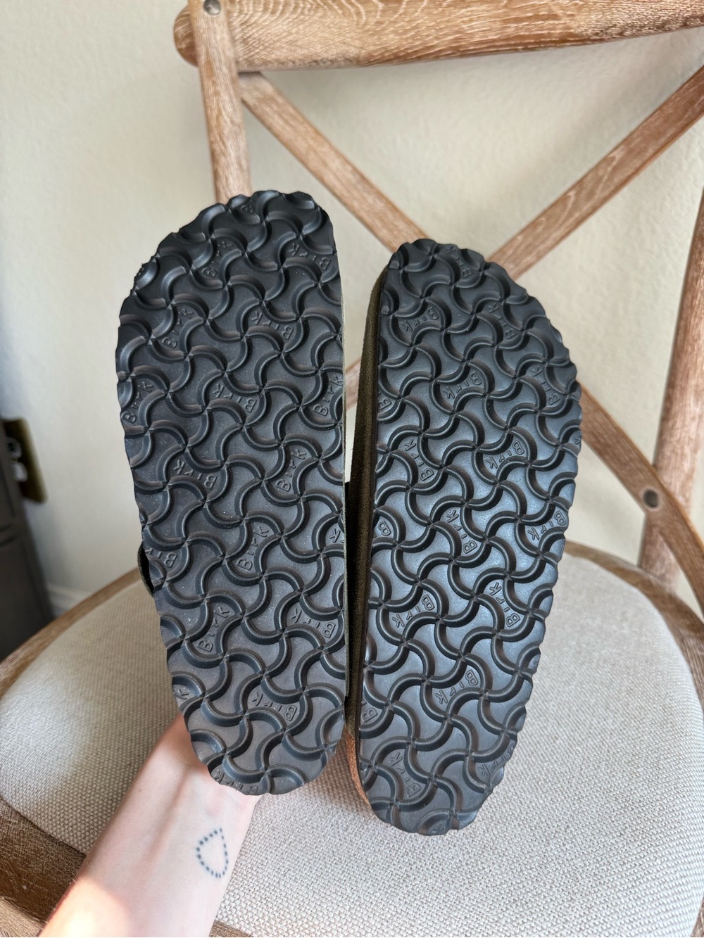 Birkenstock Olive Suede Braided Strap Clogs - Picture 5 of 8